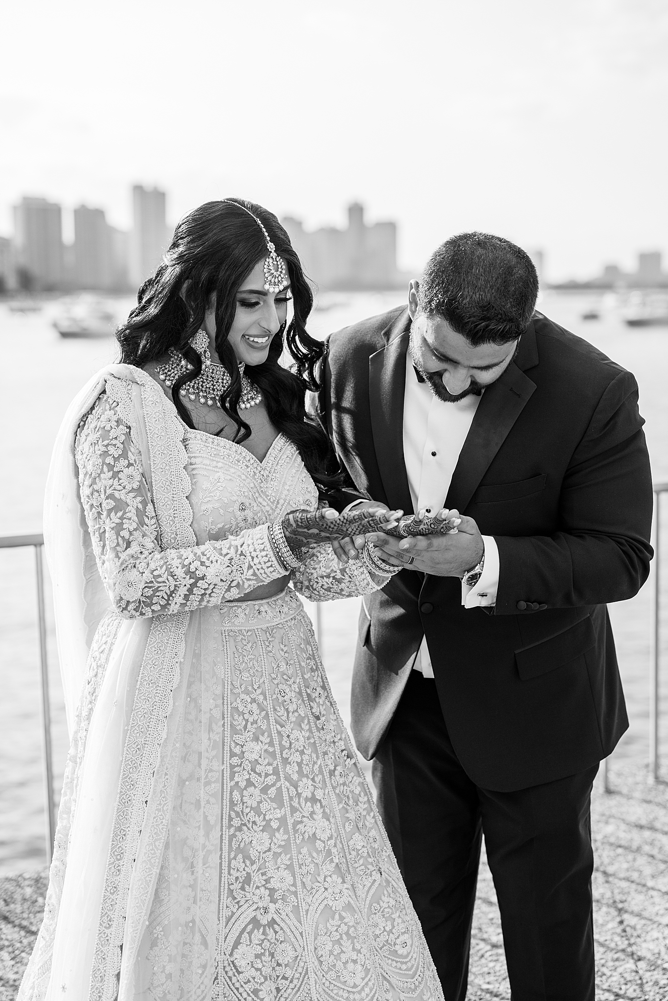 Modern Glam Wedding at Galleria Marchetti with Chicago wedding and portrait photographer Kim Ritchie Photography.