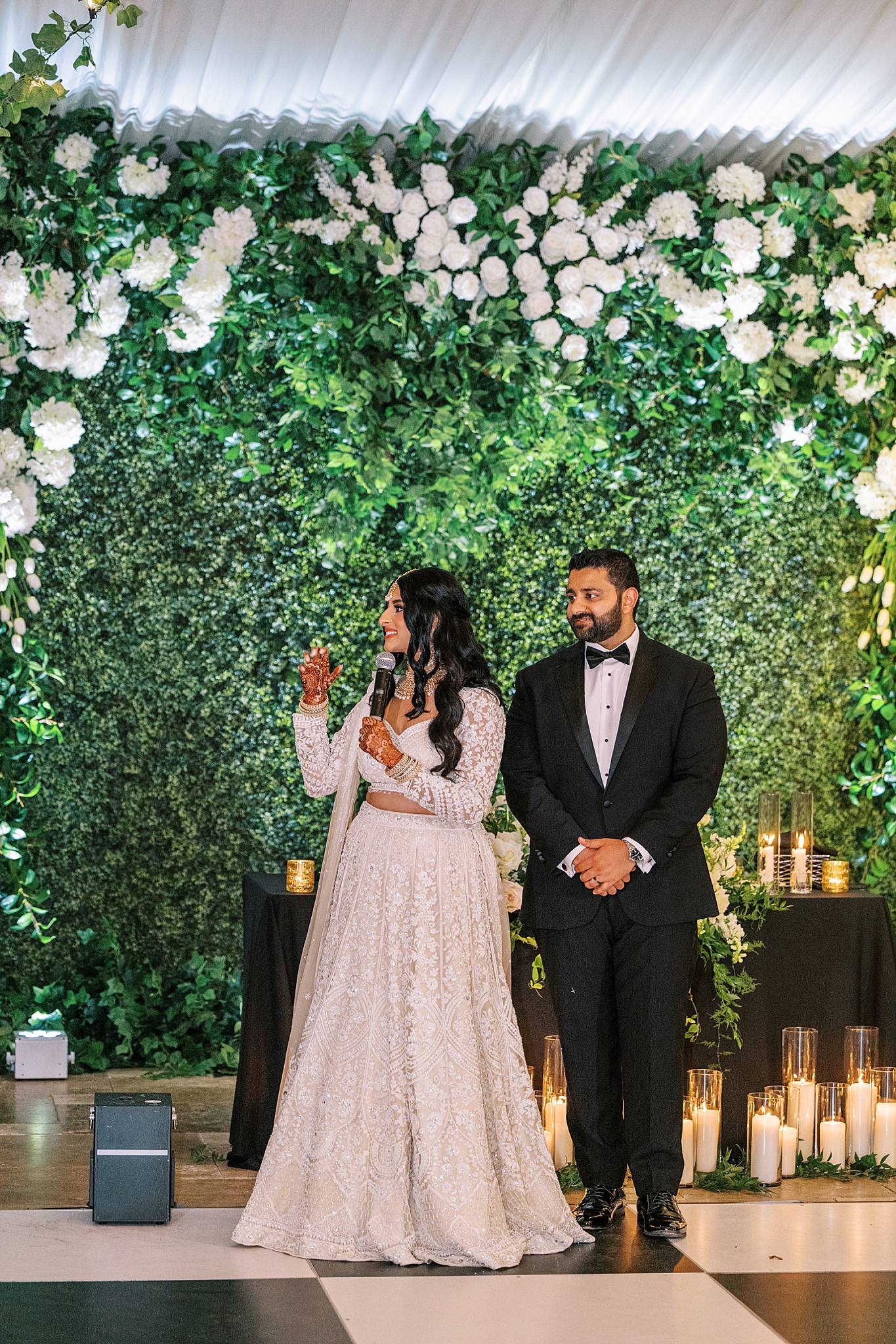 Modern Glam Wedding at Galleria Marchetti with Chicago wedding and portrait photographer Kim Ritchie Photography.