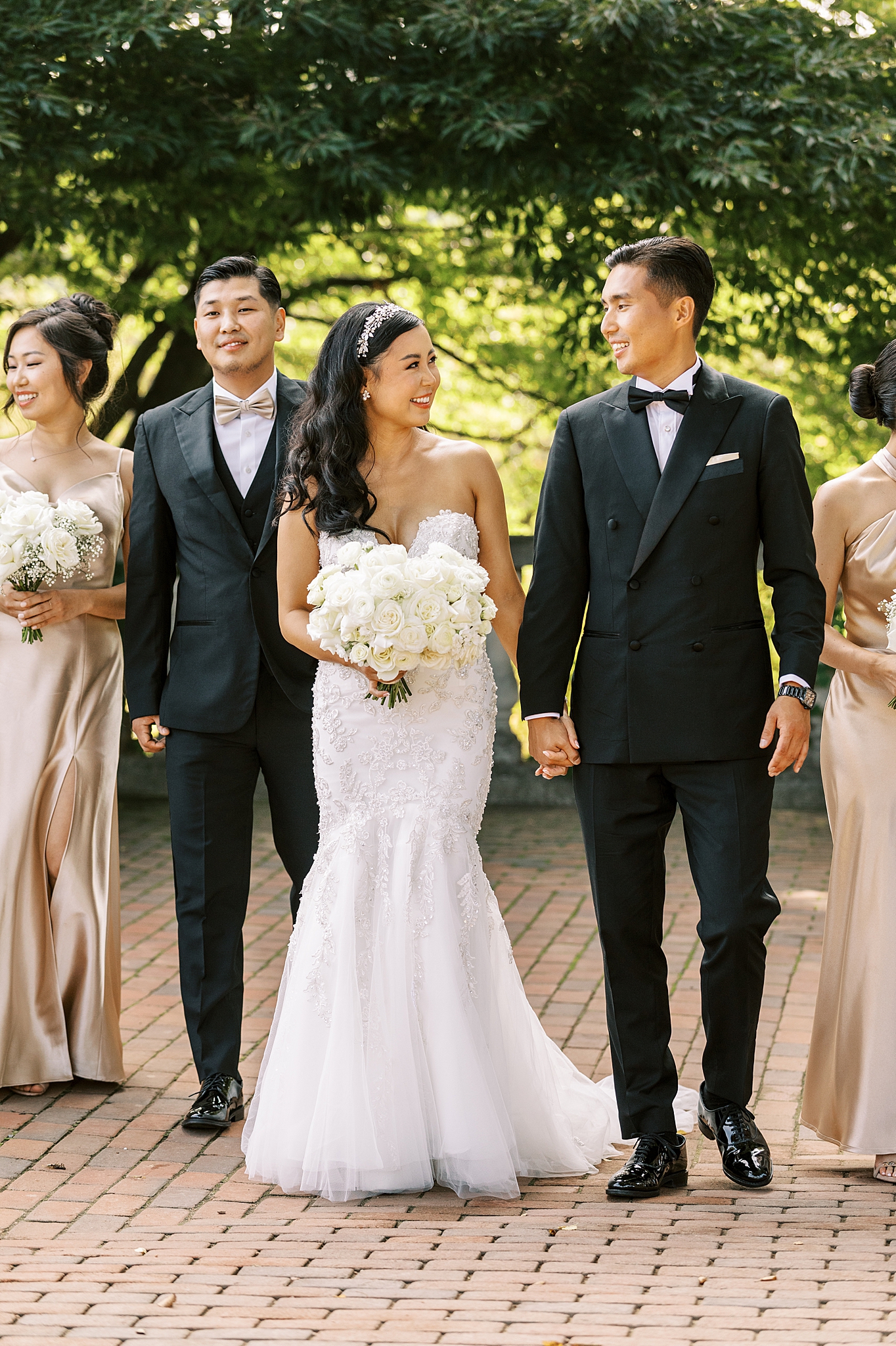 Summer Chicago Botanic Garden wedding day with Chicago wedding and portrait photographer Kim Ritchie Photography.