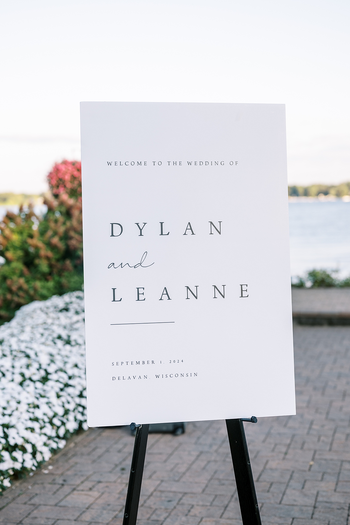 Lake Geneva wedding at Lake Lawn Resort with Chicago wedding and portrait photographer Kim Ritchie Photography.