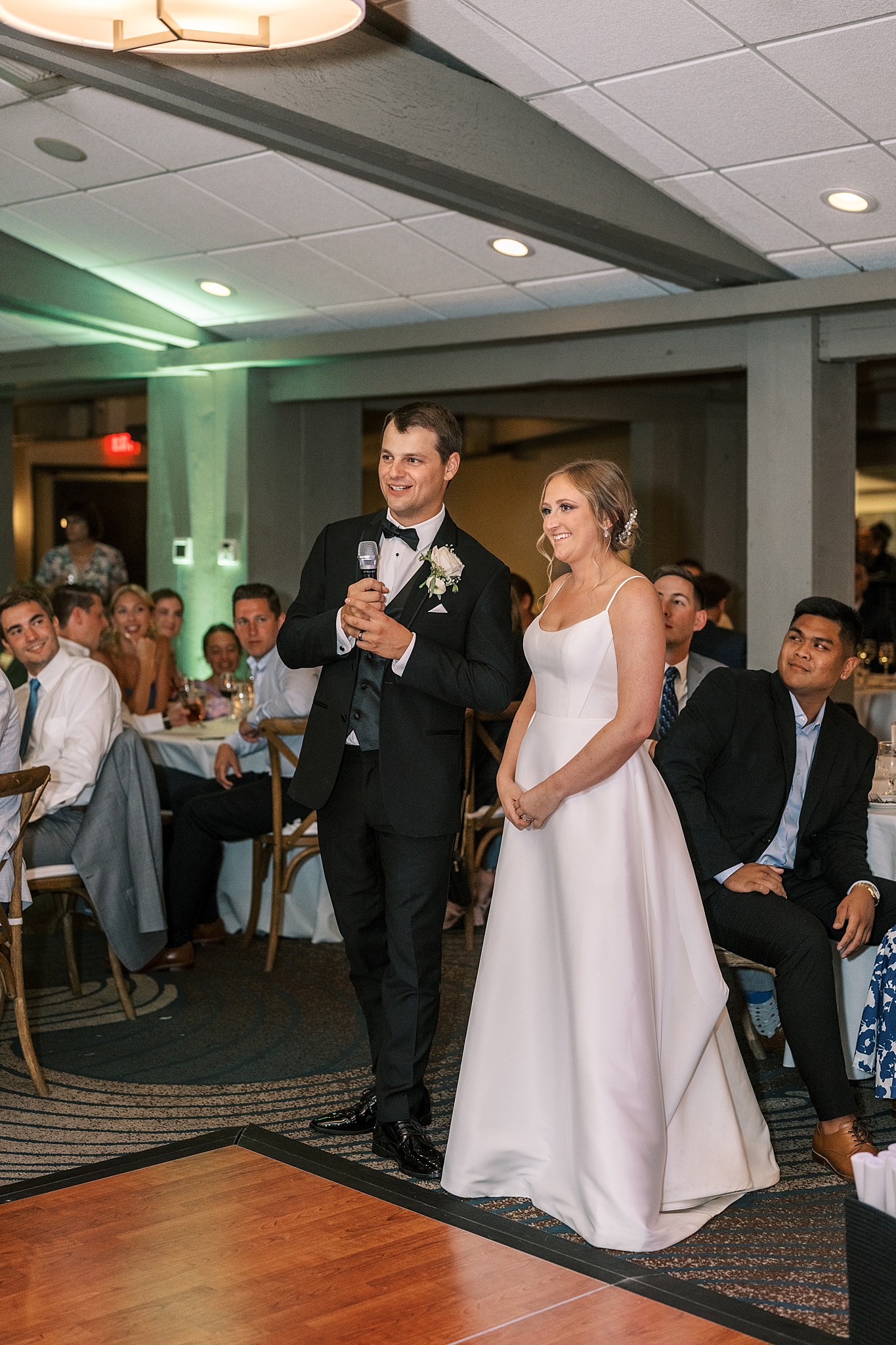 Lake Geneva wedding at Lake Lawn Resort with Chicago wedding and portrait photographer Kim Ritchie Photography.