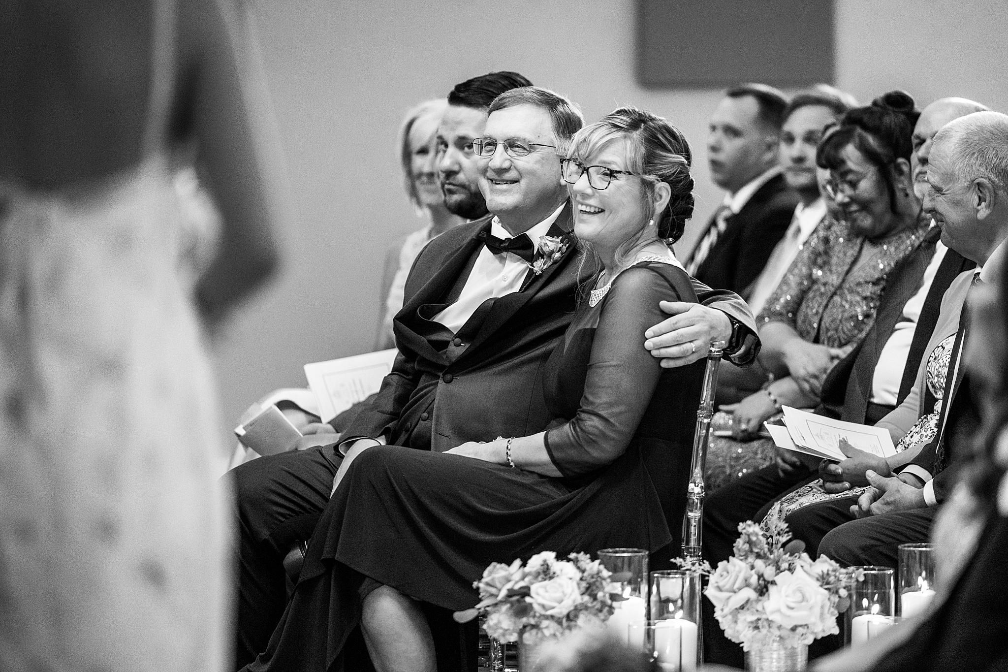 Summer Medinah Country Club wedding day with Chicago wedding and portrait photographer Kim Ritchie Photography.