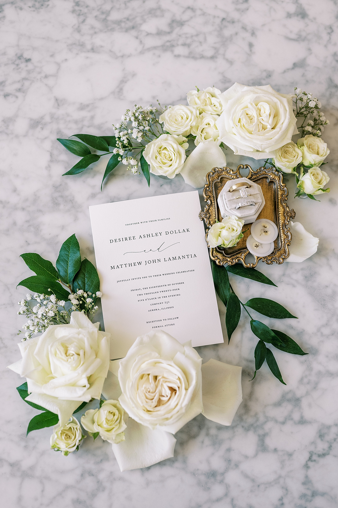 Romantic candlelit Company 251 wedding in Aurora, Illinois with Chicago wedding and portrait photographer Kim Ritchie Photography.