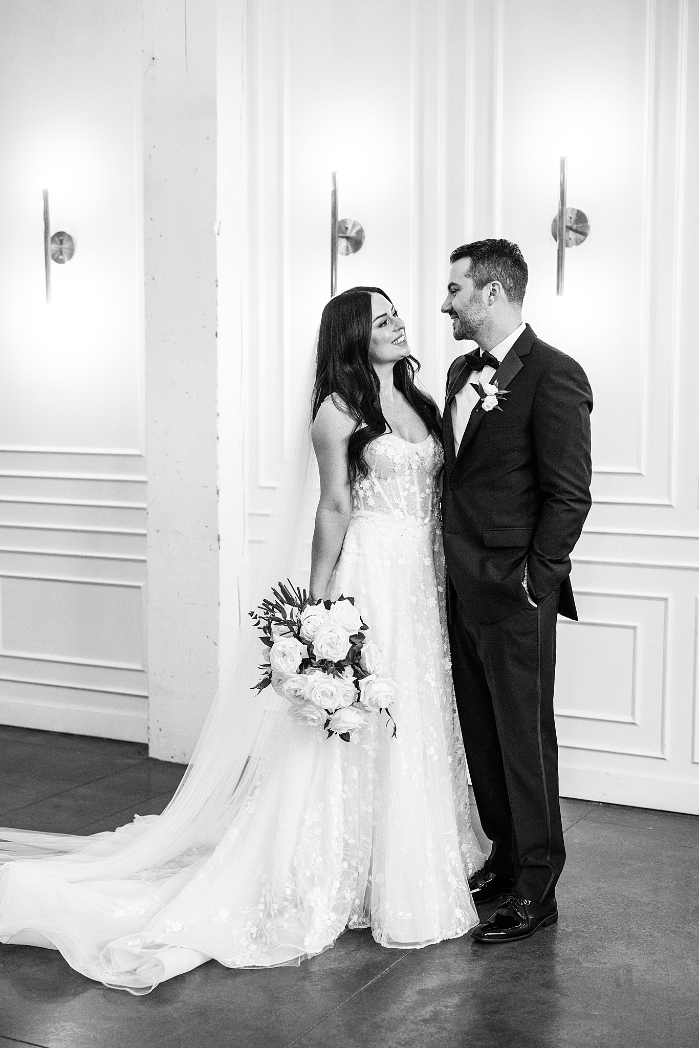 Romantic candlelit Company 251 wedding in Aurora, Illinois with Chicago wedding and portrait photographer Kim Ritchie Photography.