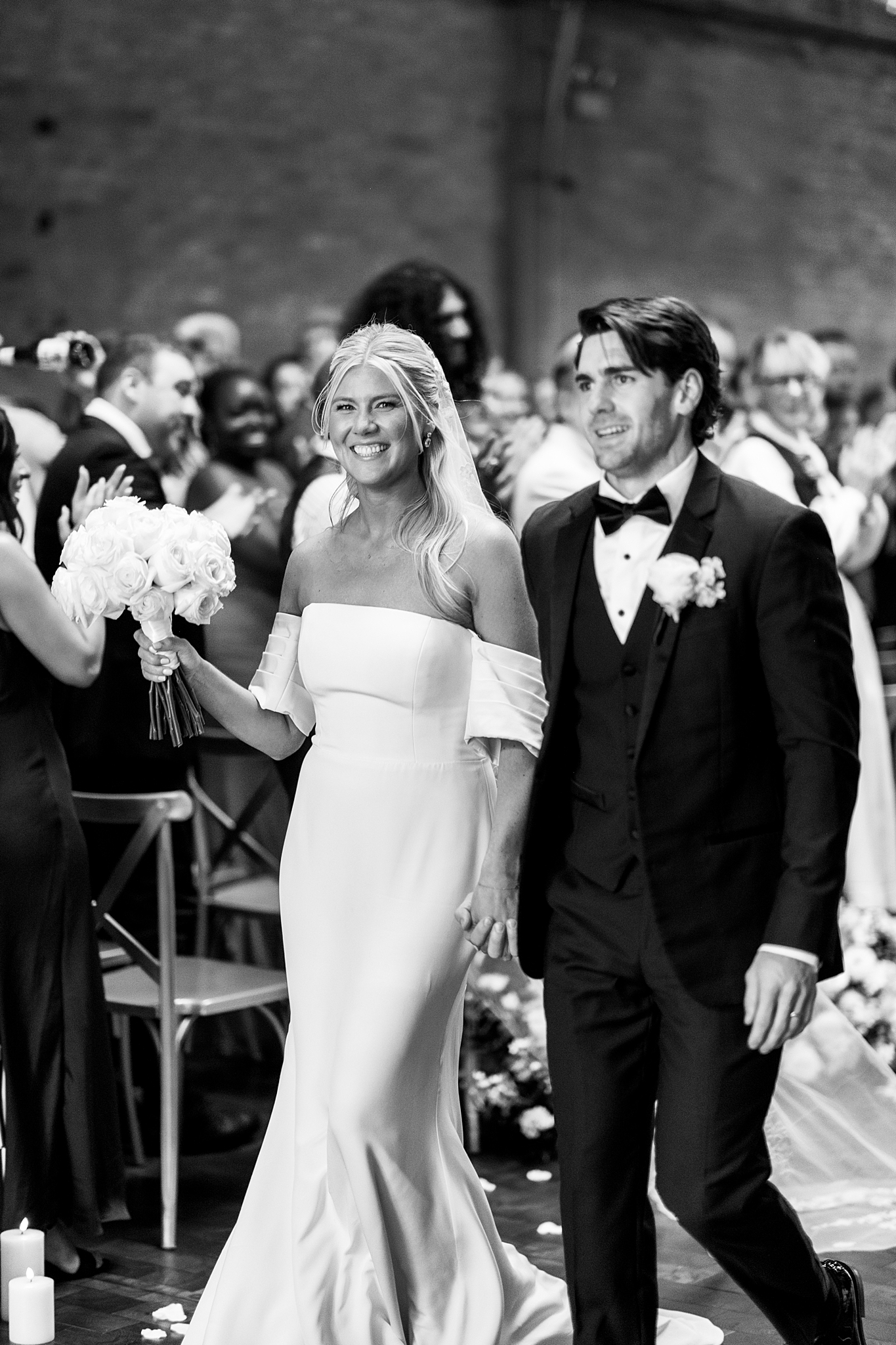 Rockwell on the River wedding photos in Chicago, Illinois with Chicago wedding and portrait photographer Kim Ritchie Photography.
