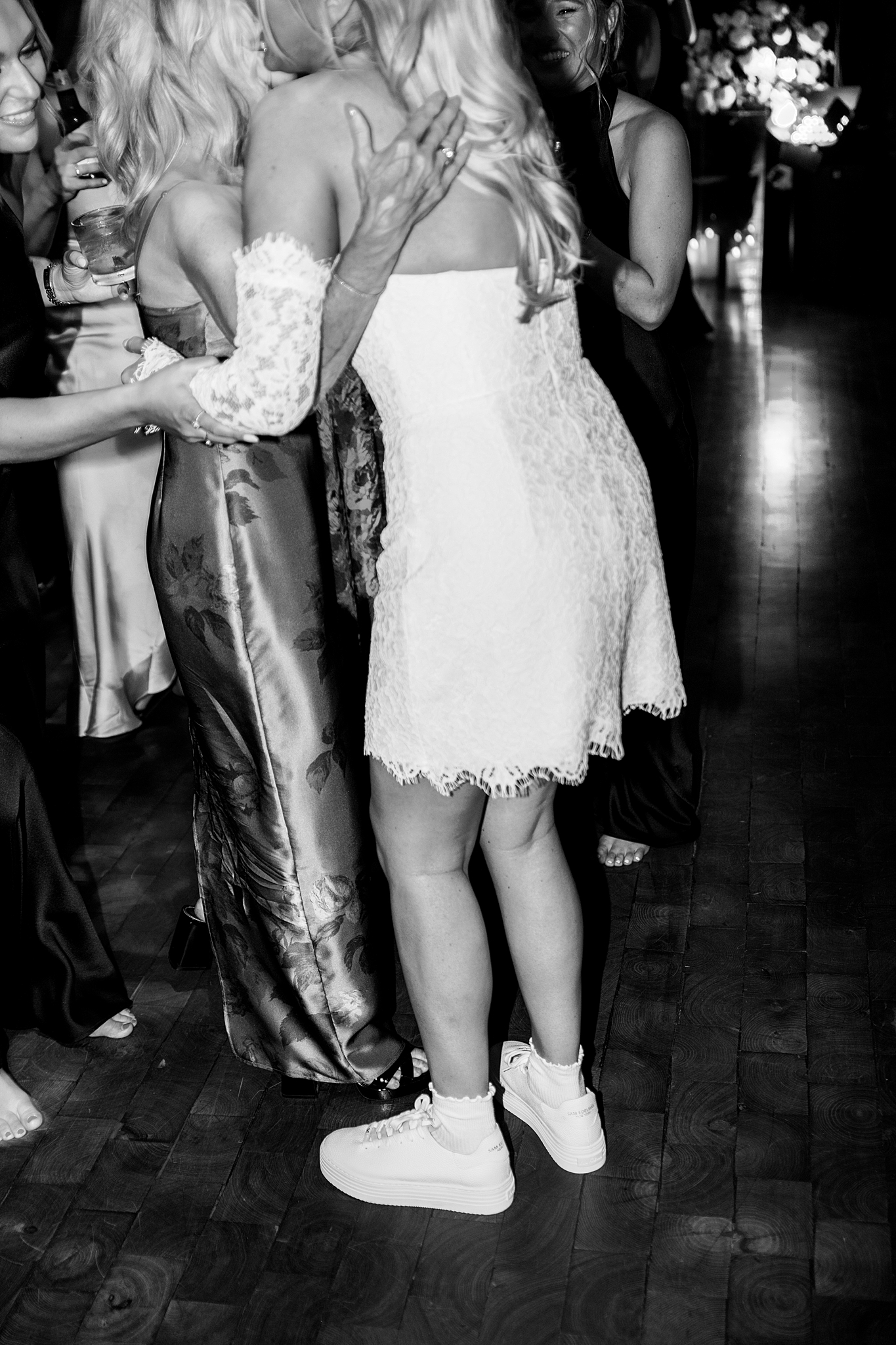 Rockwell on the River wedding photos in Chicago, Illinois with Chicago wedding and portrait photographer Kim Ritchie Photography.