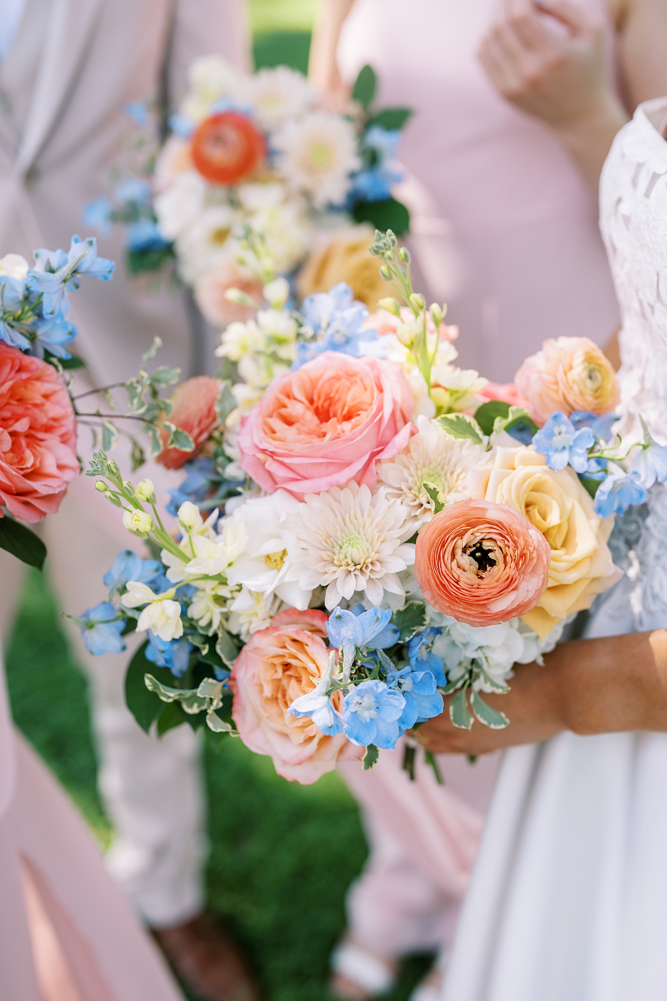 Ruth Lake Country Club wedding photos in Hinsdale, Illinois with Chicago wedding and portrait photographer Kim Ritchie Photography.