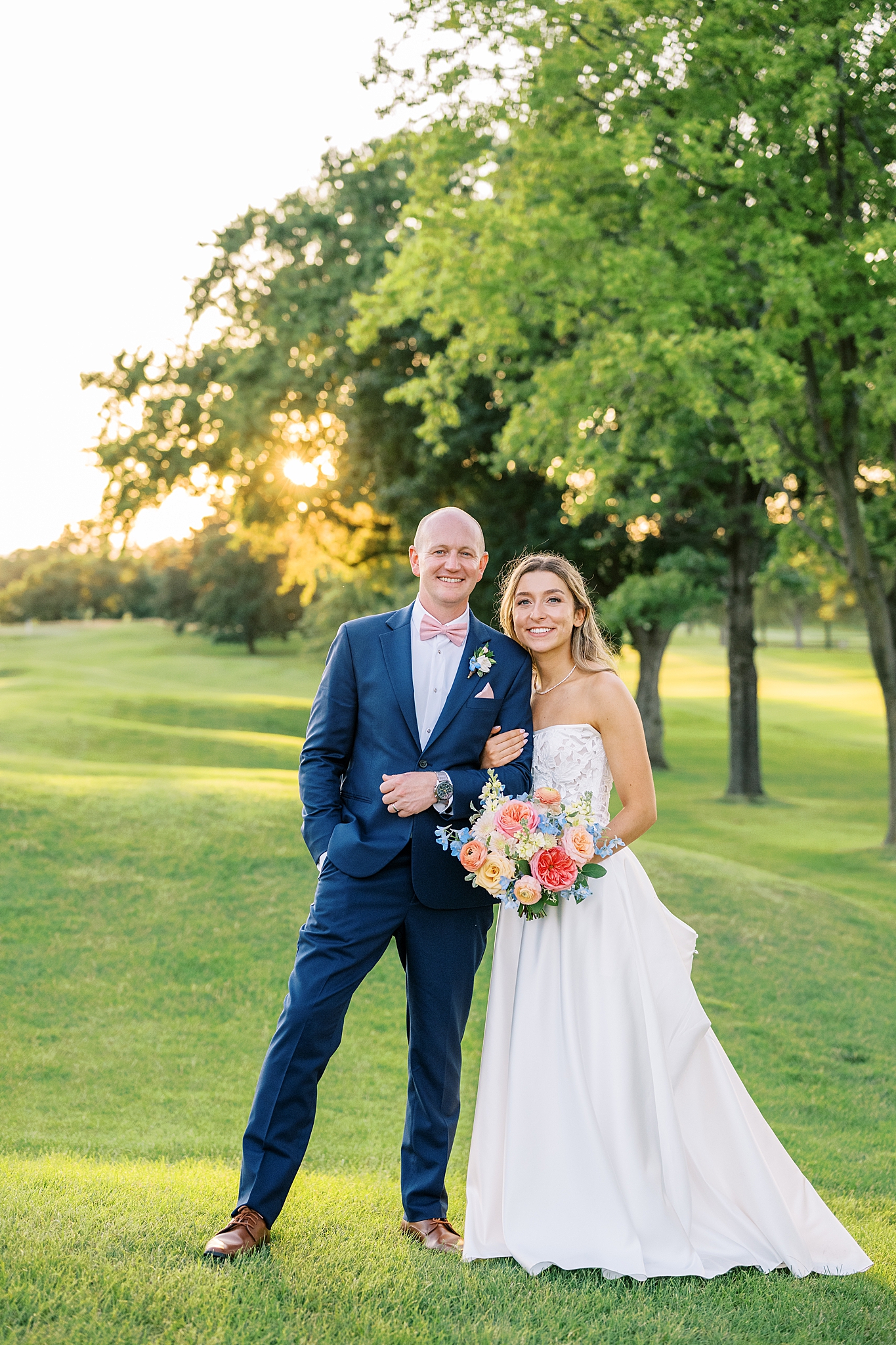 Ruth Lake Country Club wedding photos in Hinsdale, Illinois with Chicago wedding and portrait photographer Kim Ritchie Photography.