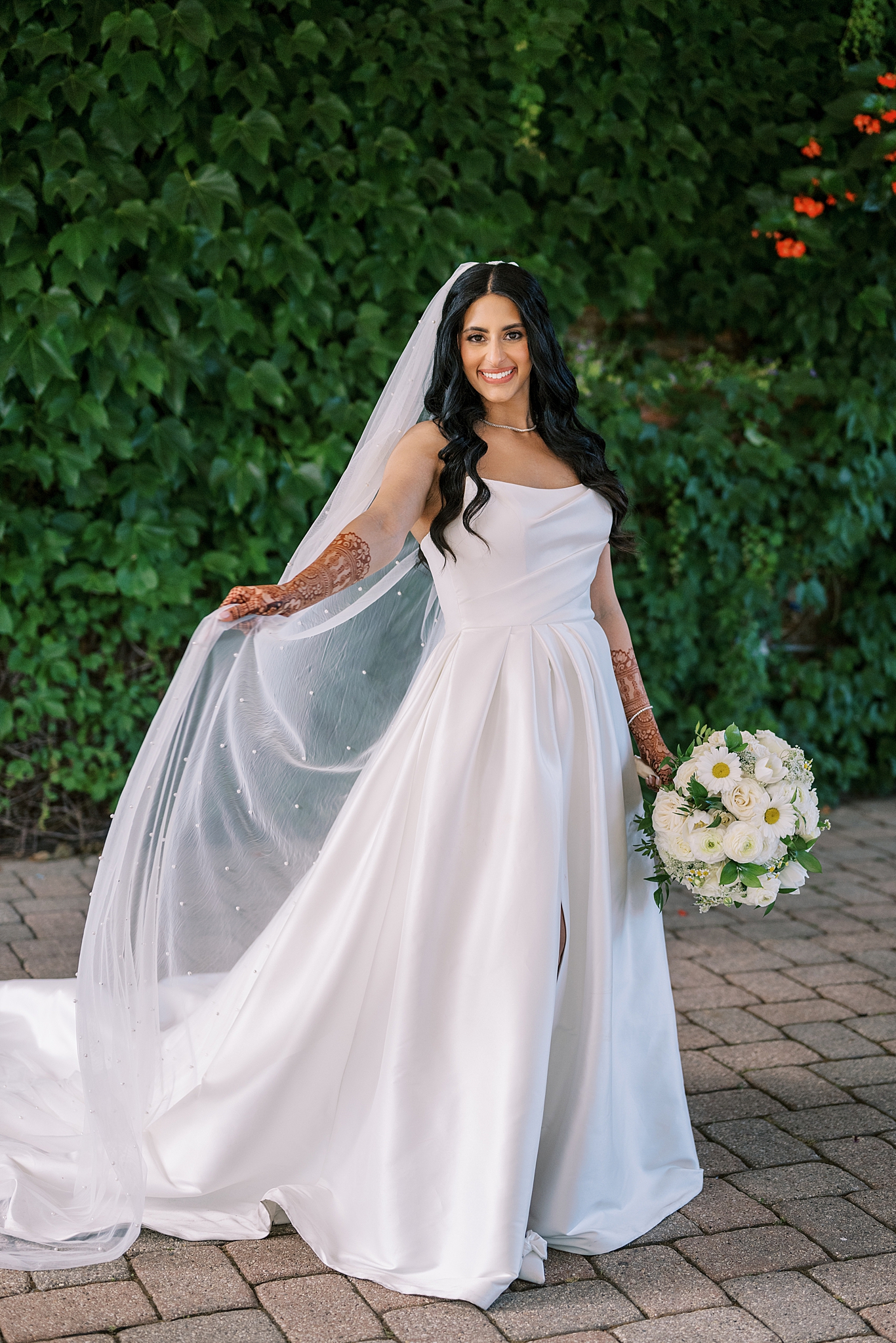 Morning garden wedding at Galleria Marchetti in Chicago, Illinois with Chicago wedding and portrait photographer Kim Ritchie Photography.