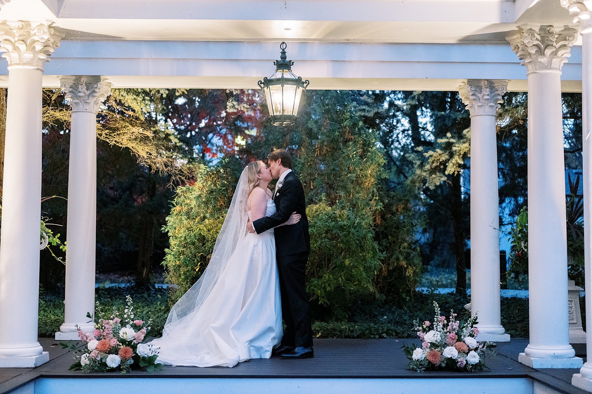Fall wedding day at The Haley Mansion in Joliet, Illinois with Chicago wedding and portrait photographer Kim Ritchie Photography.