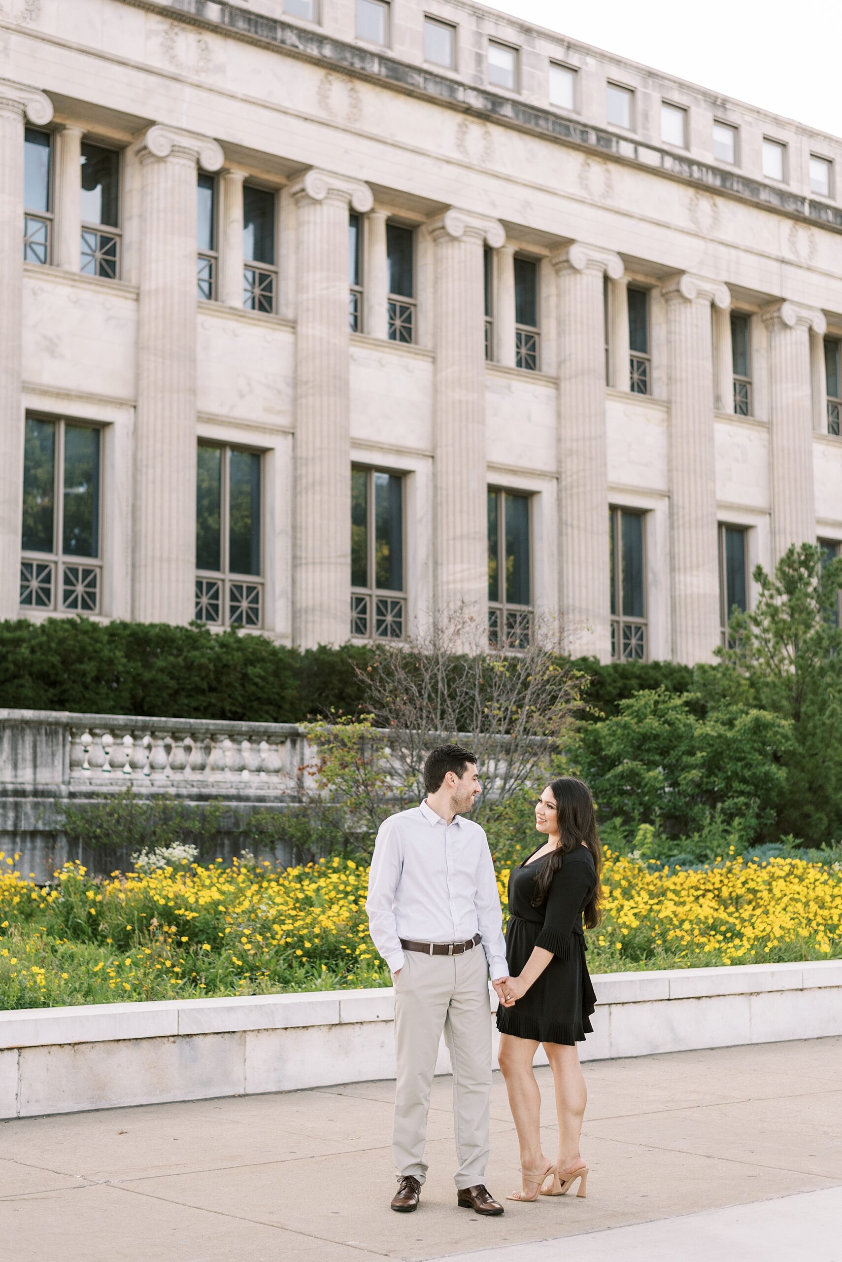 Chicago Museum Campus engagement photos in Chicago, Illinois with Chicago wedding and portrait photographer Kim Ritchie Photography.