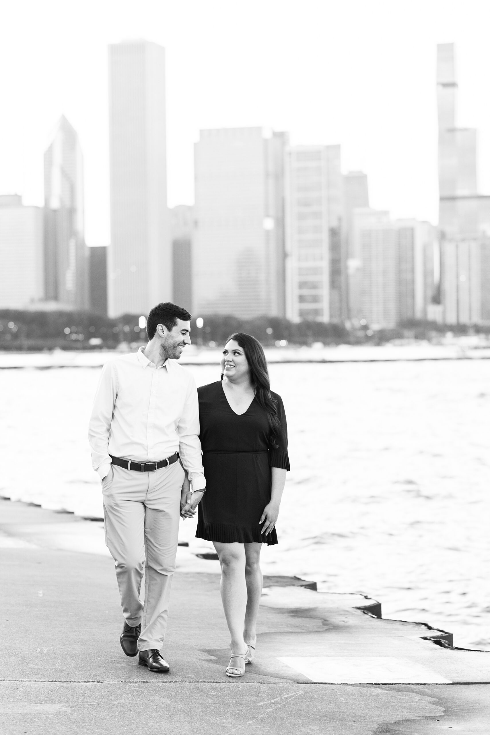 Chicago Museum Campus engagement photos in Chicago, Illinois with Chicago wedding and portrait photographer Kim Ritchie Photography.