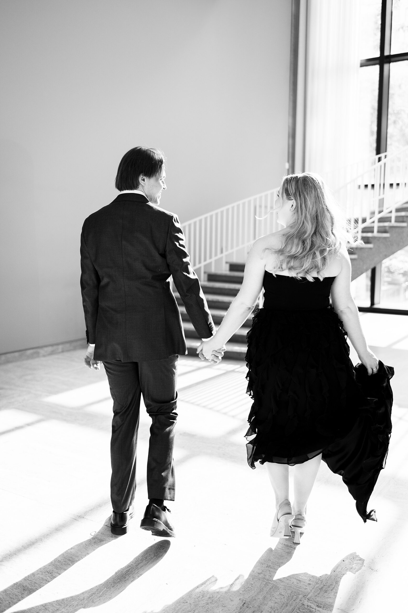 Summer engagement photos at The Art Institute in Chicago with Chicago wedding photographer Kim Ritchie Photography.