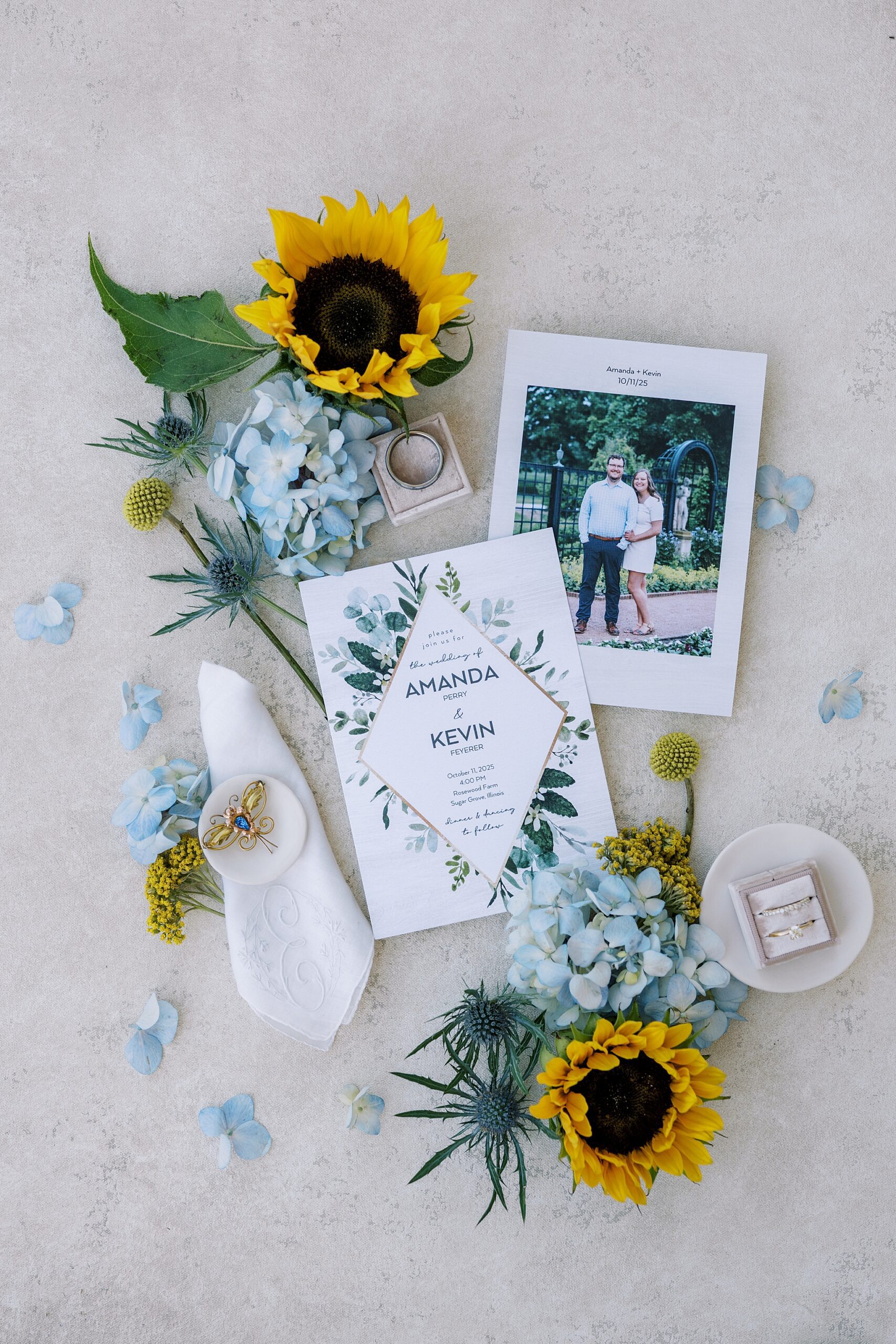 Fall wedding photos at Rosewood Farm in Sugar Grove, Illinois with Chicago wedding photographer Kim Ritchie Photography.