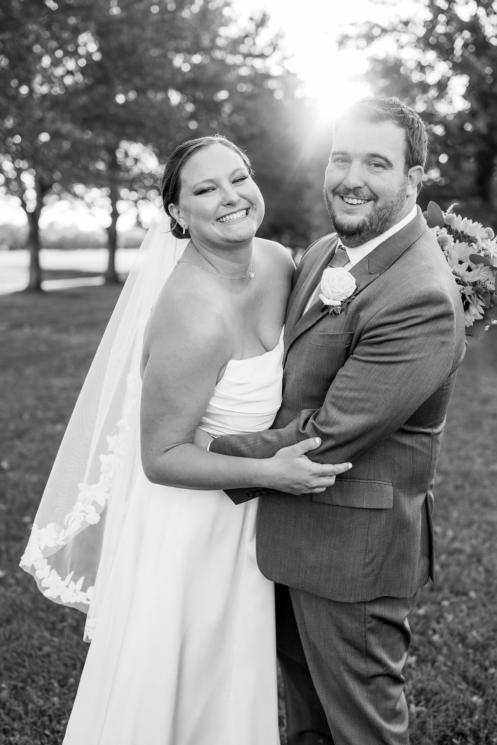 Fall wedding photos at Rosewood Farm in Sugar Grove, Illinois with Chicago wedding photographer Kim Ritchie Photography.