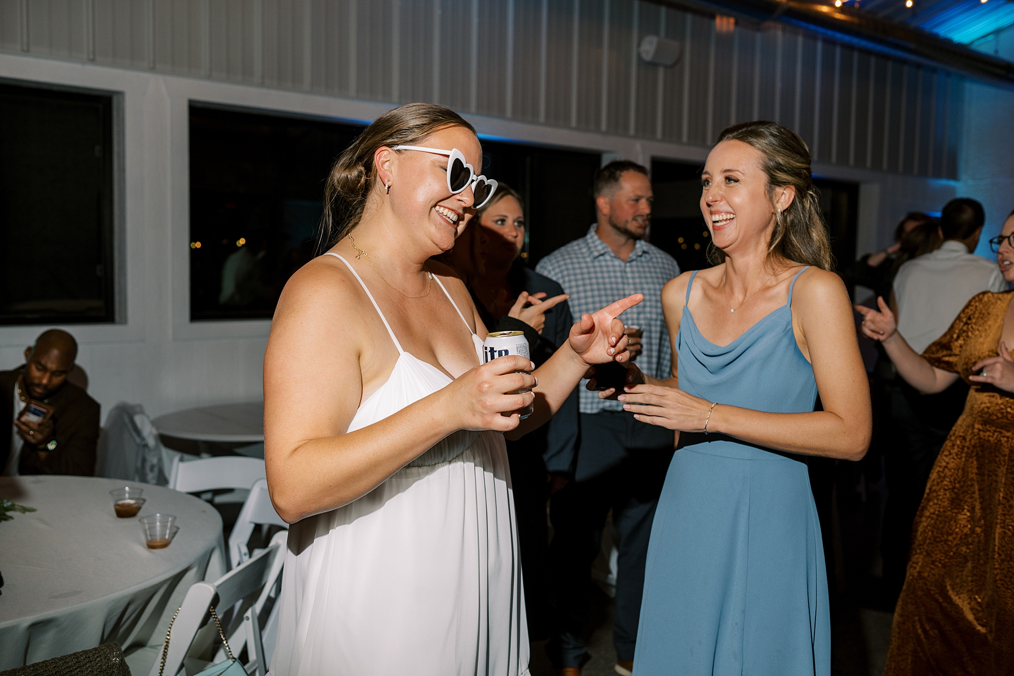 Fall wedding photos at Rosewood Farm in Sugar Grove, Illinois with Chicago wedding photographer Kim Ritchie Photography.