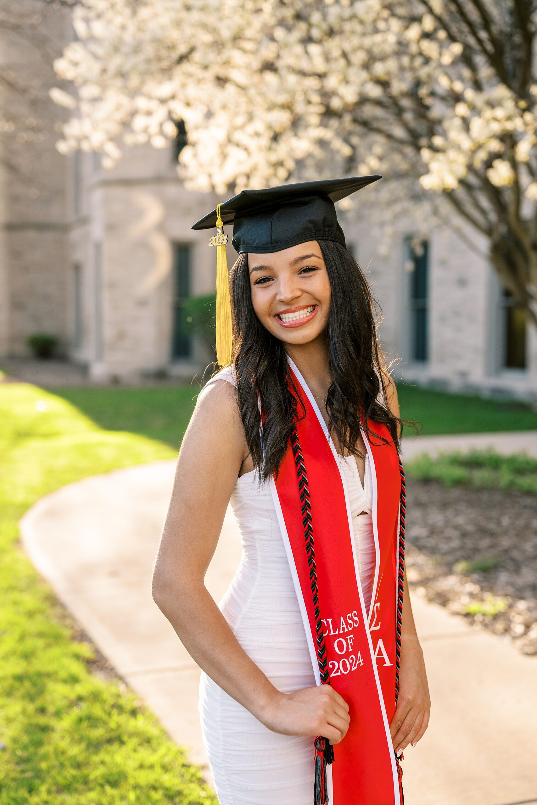 Northern Illinois University college graduation portraits | College cap and gown portraits at Northern Illinois University by Chicago senior photographer Kim Ritchie Photography.