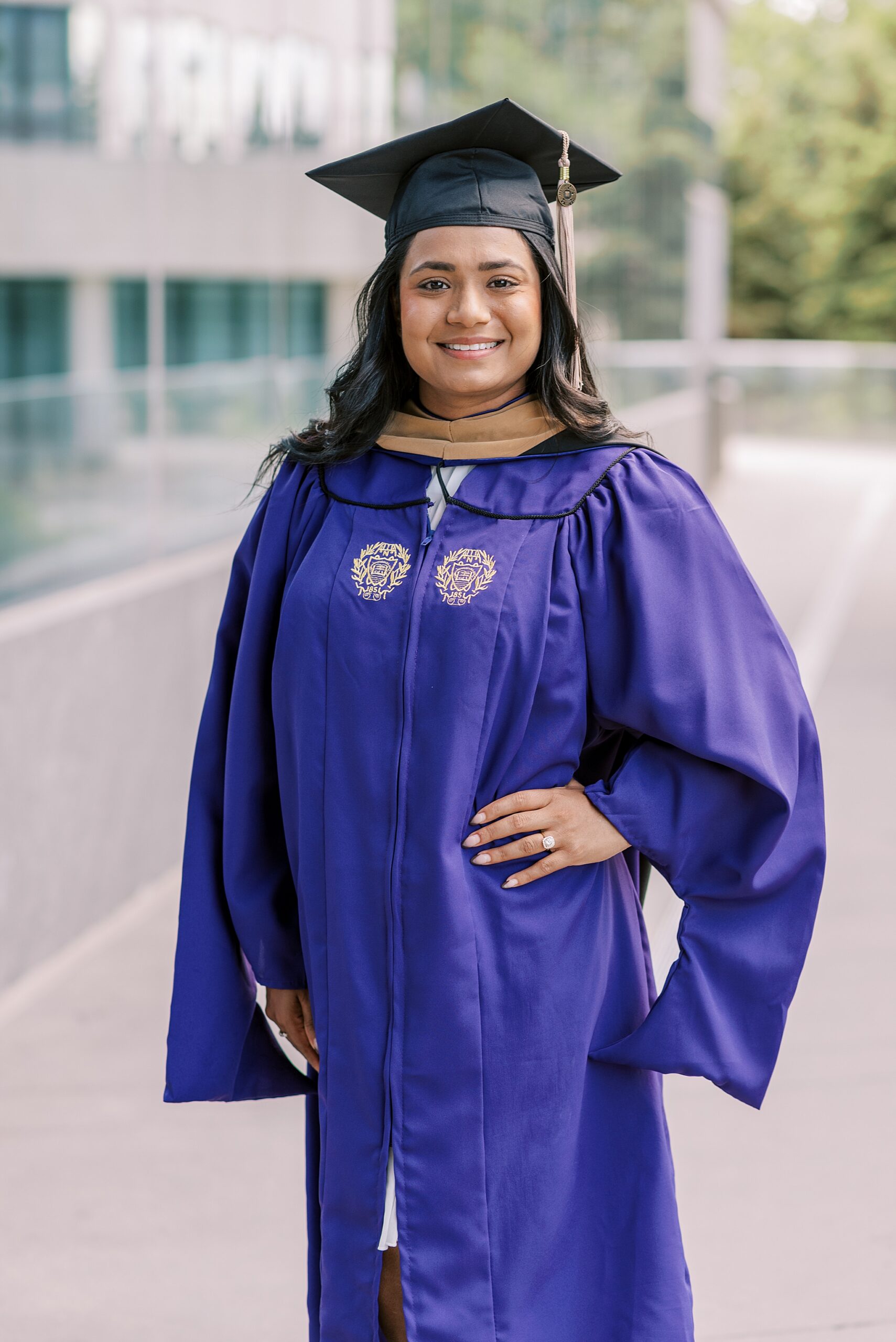 Kellogg School of Management at Northwestern college graduation portraits | College cap and gown portraits at Kellogg School of Management by Chicago senior photographer Kim Ritchie Photography.
