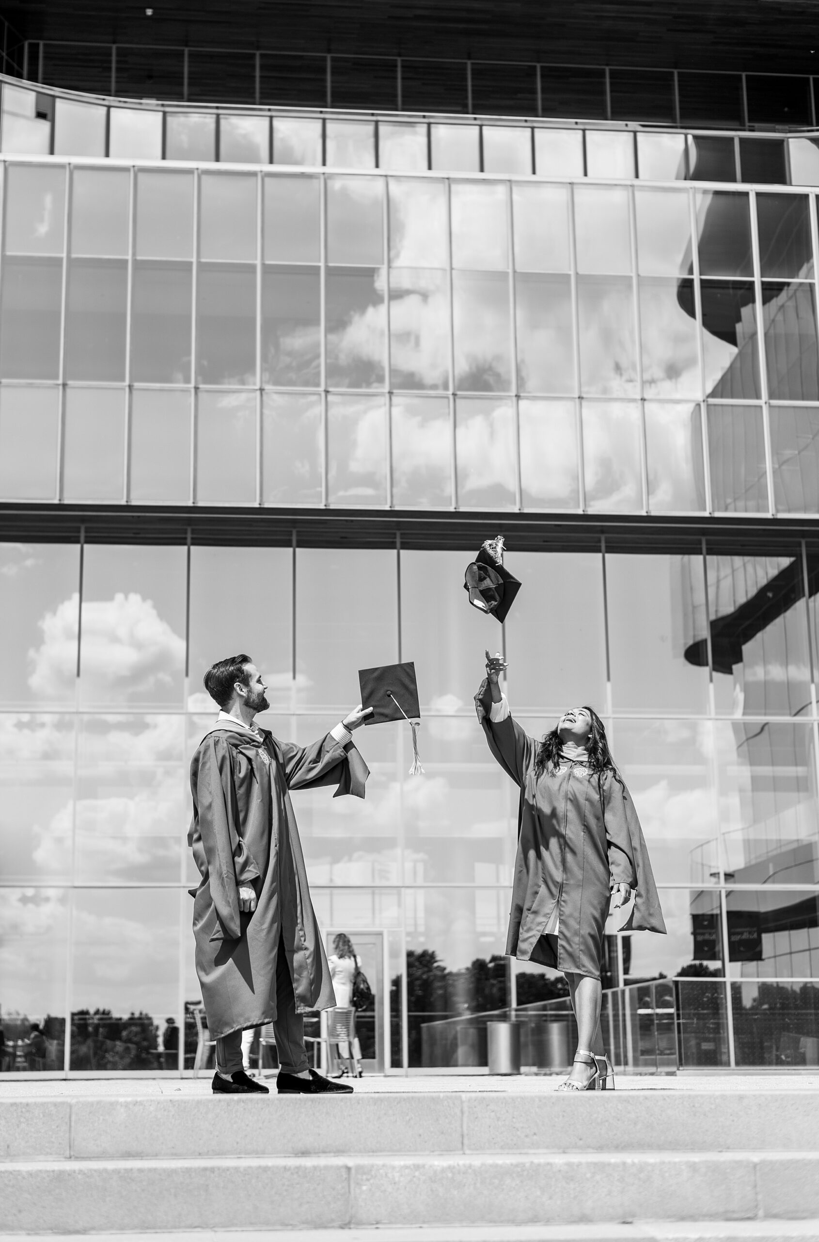 Kellogg School of Management at Northwestern college graduation portraits | College cap and gown portraits at Kellogg School of Management by Chicago senior photographer Kim Ritchie Photography.
