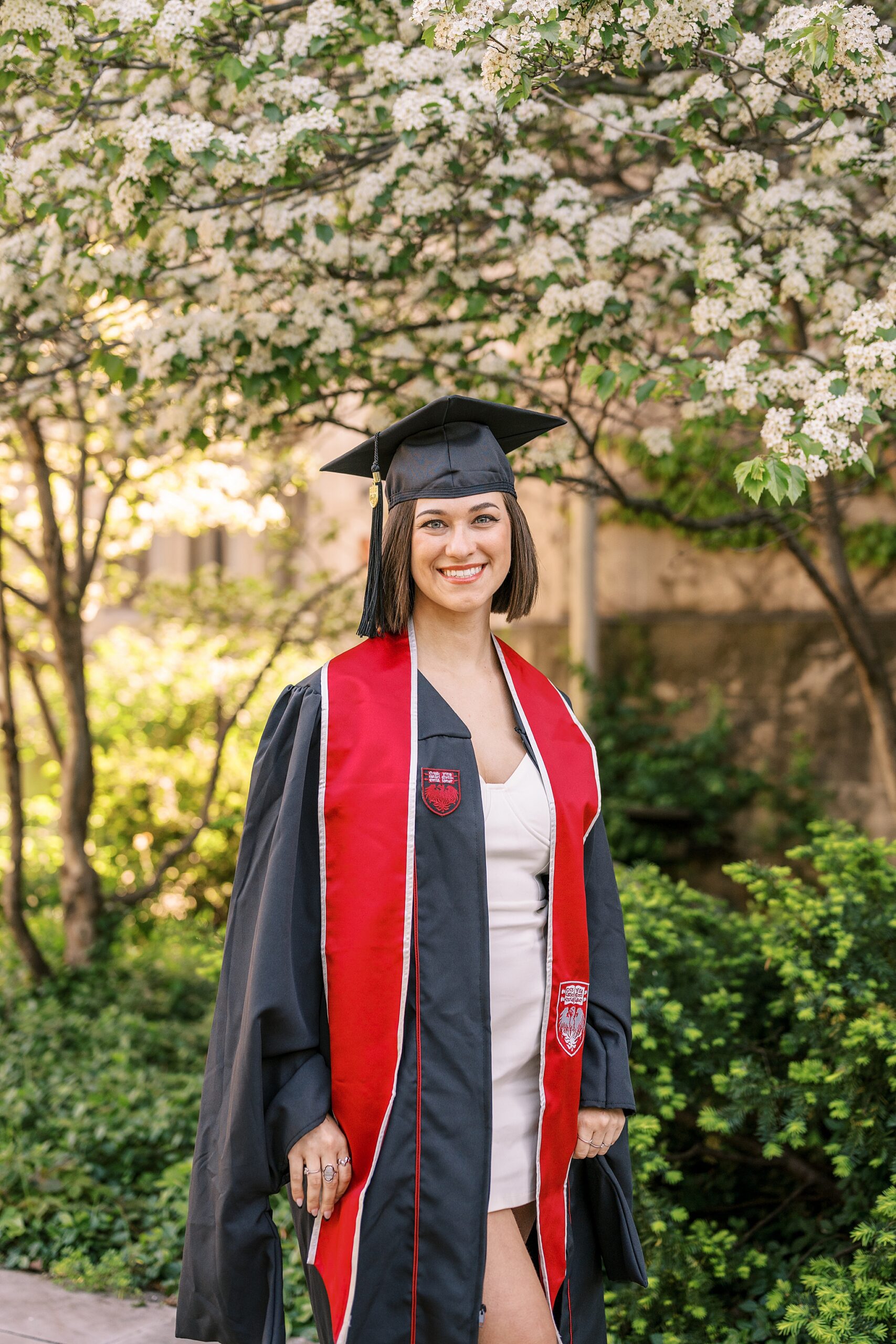 University of Chicago college graduation portraits | College cap and gown portraits at the University of Chicago by Chicago senior photographer Kim Ritchie Photography.