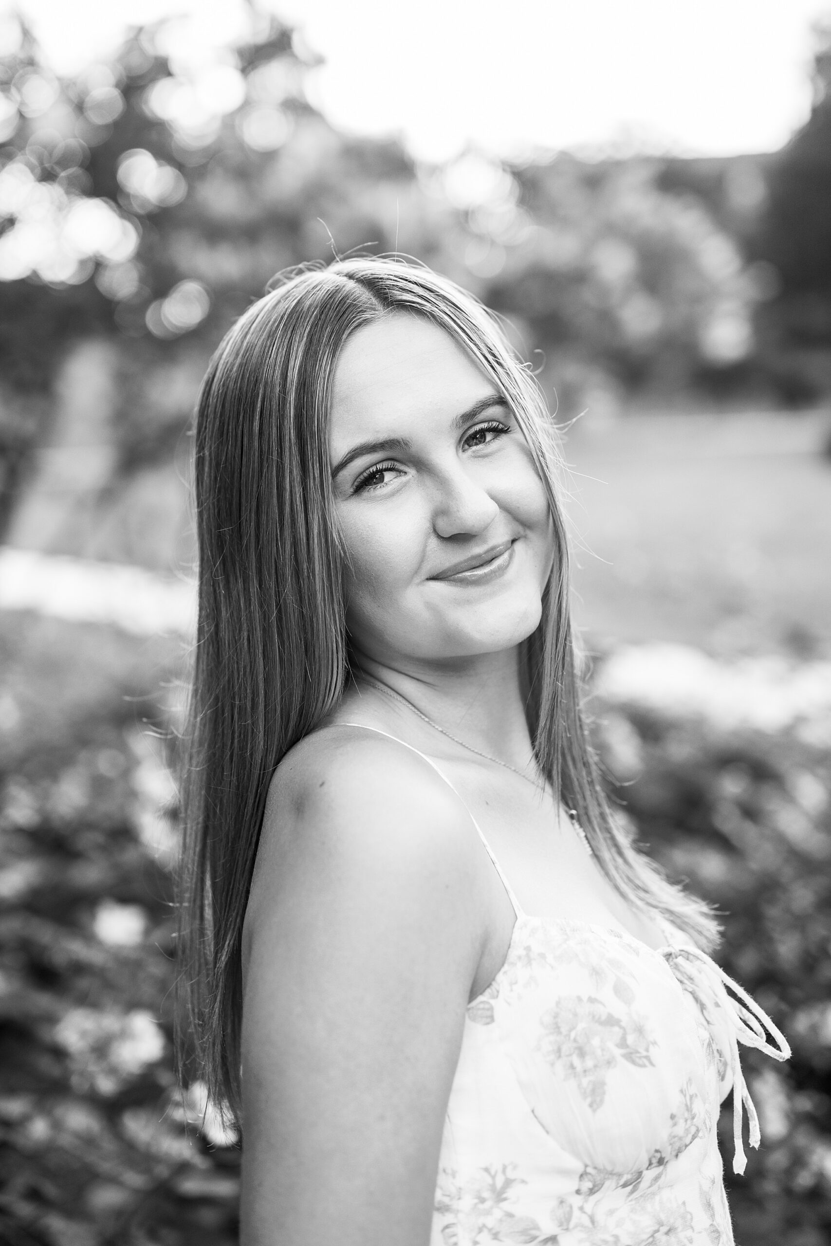 Inspiration for senior portraits in and around Geneva, Illinois with Chicago suburbs senior photographer Kim Ritchie Photography.