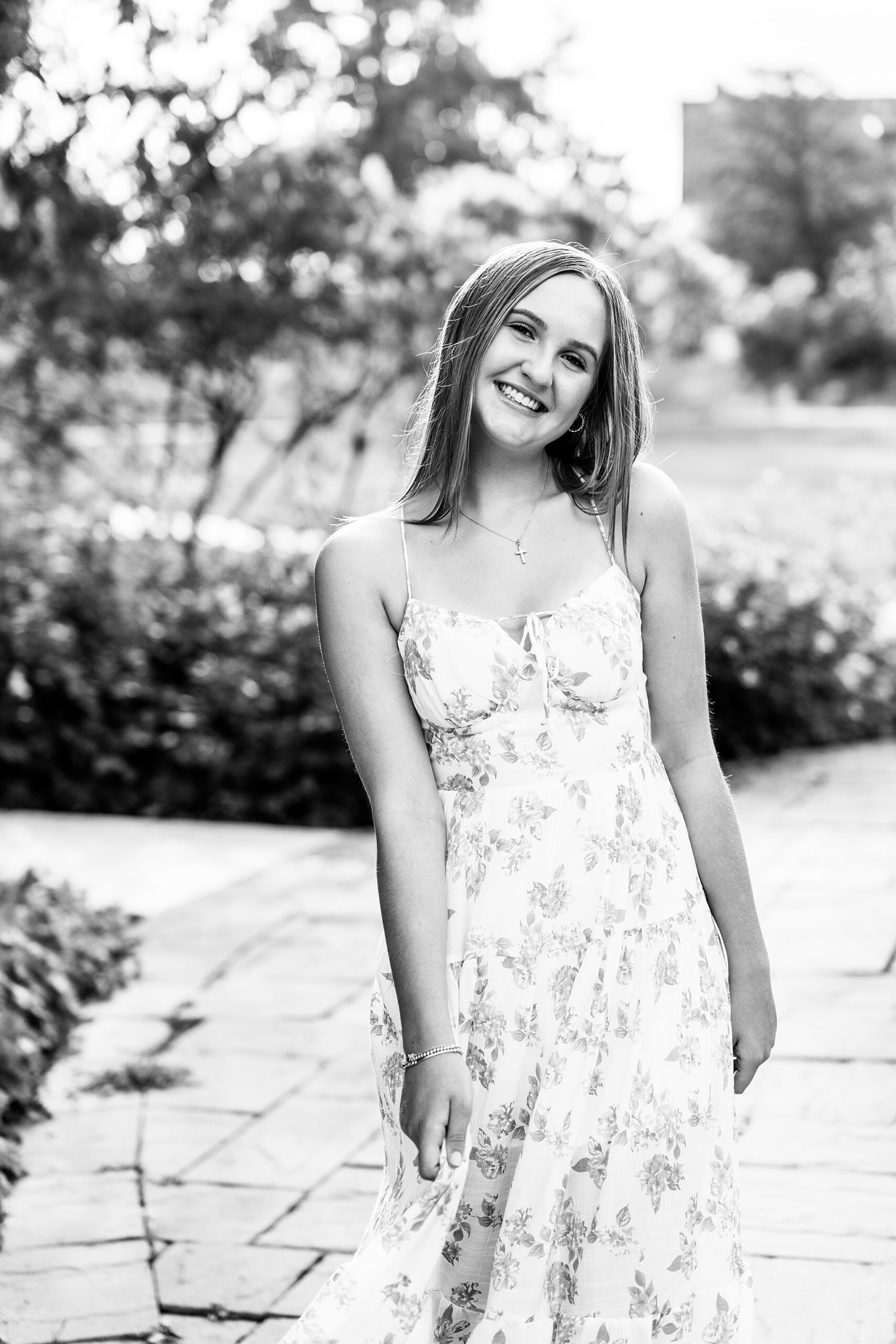 Inspiration for senior portraits in and around Geneva, Illinois with Chicago suburbs senior photographer Kim Ritchie Photography.