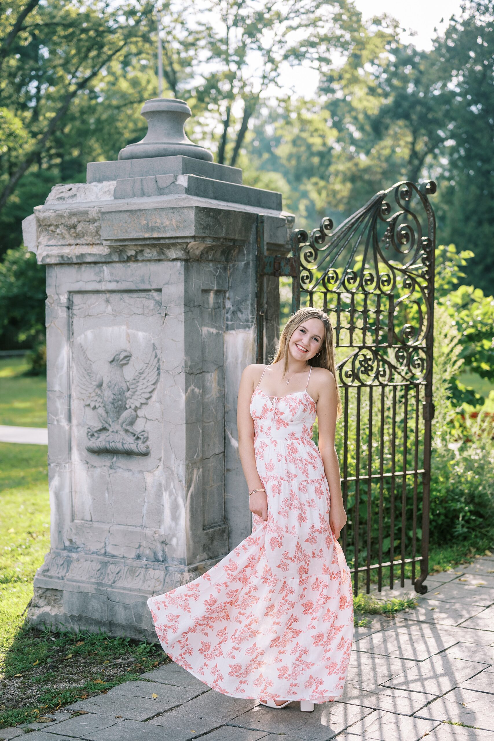 Inspiration for senior portraits in and around Geneva, Illinois with Chicago suburbs senior photographer Kim Ritchie Photography.