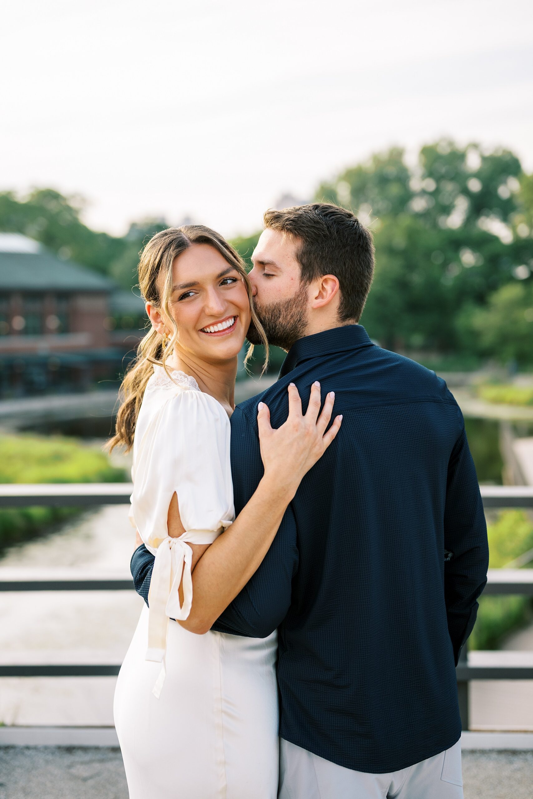Summer Lincoln Park Chicago engagement photos in Chicago, Illinois with Chicago wedding and portrait photographer Kim Ritchie Photography.