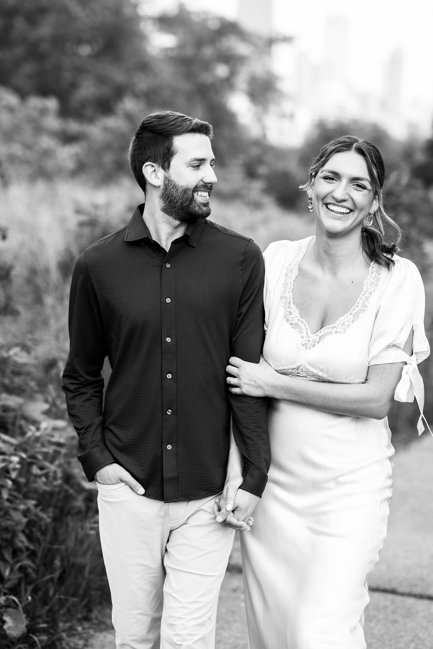 Summer Lincoln Park Chicago engagement photos in Chicago, Illinois with Chicago wedding and portrait photographer Kim Ritchie Photography.
