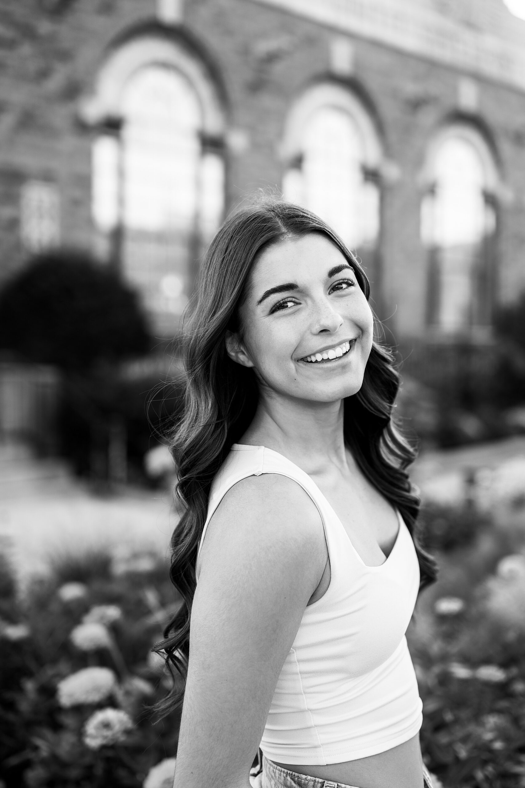 Late summer senior portraits in Downtown Aurora, Illinois with Chicago suburbs senior photographer Kim Ritchie Photography.